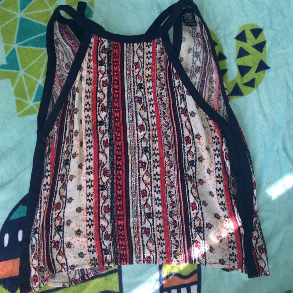 crop top